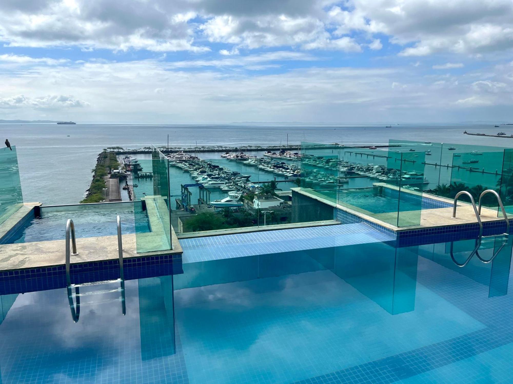 萨尔瓦多Cloc Marina Vista Mar P/ A Baia De Todos Os Santos公寓 外观 照片